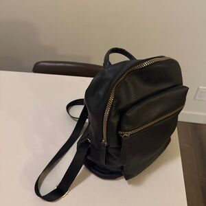 Leather pack pack